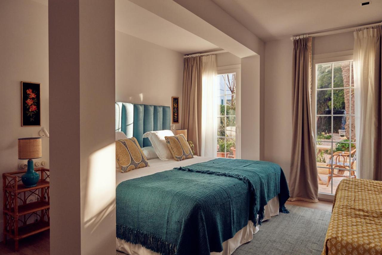Cristine Bedfor Mahon Hotel Luaran gambar